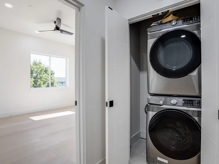 6001 Lewis St #104 — Photo 19