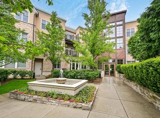 13130 Watertown Plank Rd UNIT 302, Elm Grove, WI 53122