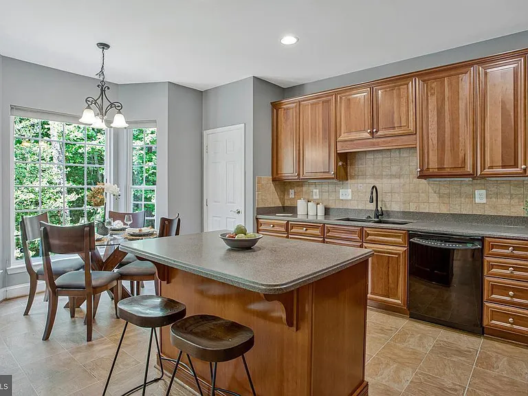 23435 Aster Way — Photo 7