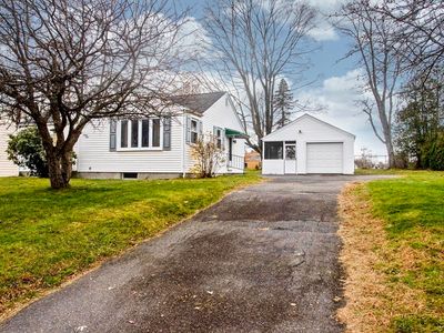 31 Fitzgerald Rd, Springfield, MA, 01104