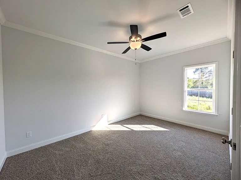 111 Nicole Britt Dr — Photo 27