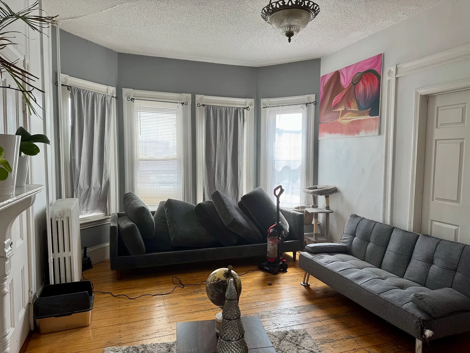2 bed, 1000 sqft, $2,300 — Photo 2