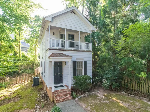 2110 Reaves Dr, Raleigh, NC 27608