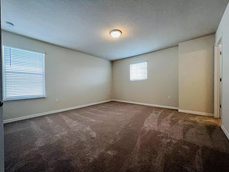 7236 Oakmoss Loop — Photo 22