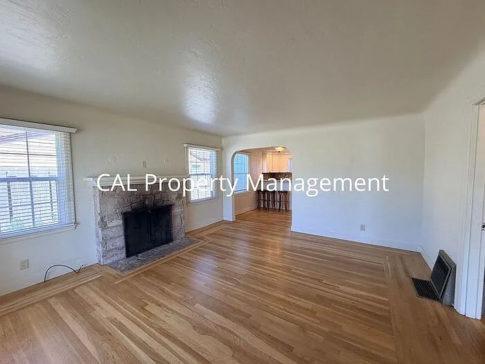 72 Spreckels Blvd — Photo 4