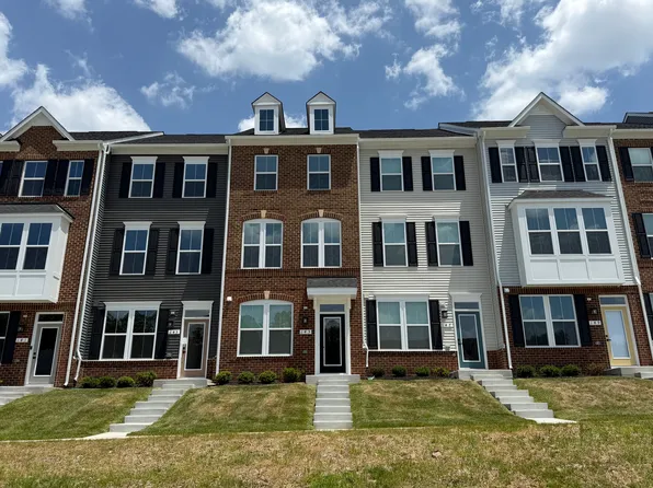 145 Spring Gate Ln, Pasadena, MD 21122