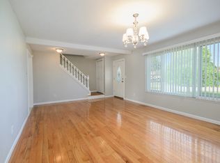 37718 Douglas Ct, Sterling Heights, MI 48310