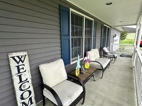 4th image of 485 Woodbury Pike