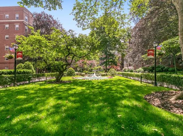 77-15 113th Street image 4 of 22