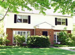 3323 Warrington Rd, Shaker Heights, OH 44120