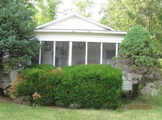 130 Maple Ave, Harrisburg, IL 62946