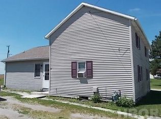 15 W South St, New Riegel, OH 44853