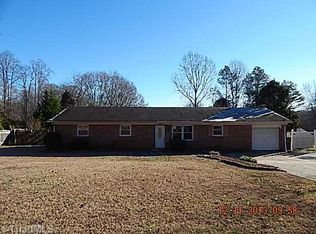 345 Canary Trl, Winston Salem, NC 27107