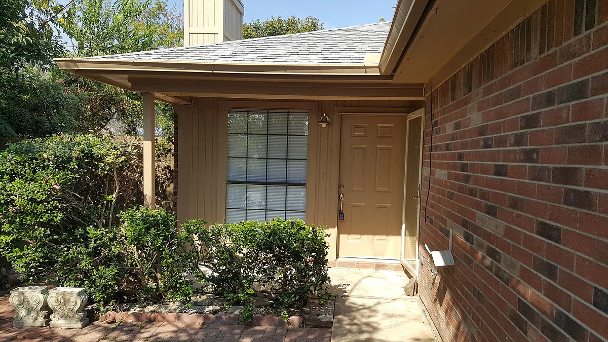Building Photo - 4517 Compass Ct