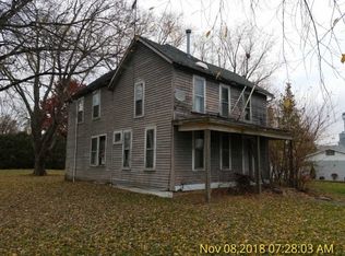 114 W Green St, Roberts, IL 60962