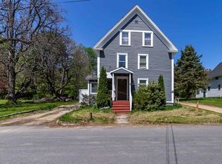 30 Sweatt St, Boscawen, NH 03303