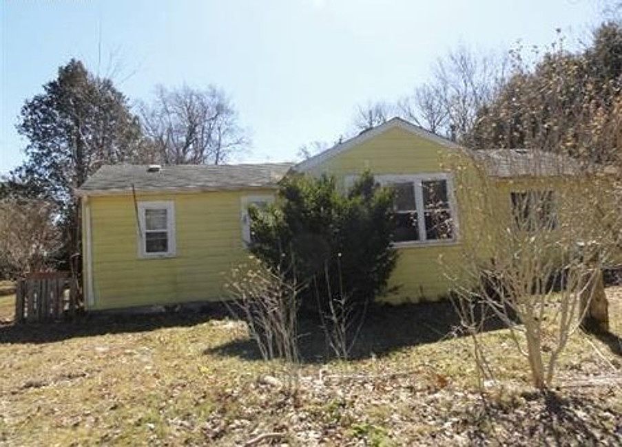 7212 Cedar Rd, Lexington, MI 48450 Zillow