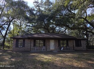 10373 Woolmarket Lake Rd, Biloxi, MS 39532