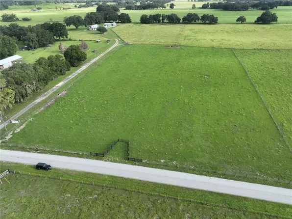 204 Cr, Oxford, FL 34484