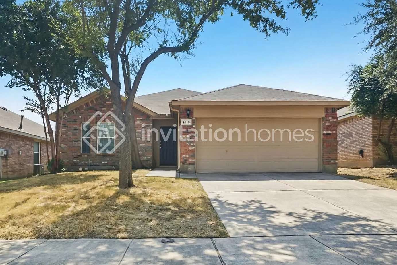 1416 Kingfisher Dr Fort Worth, TX 76131 — Photo 1