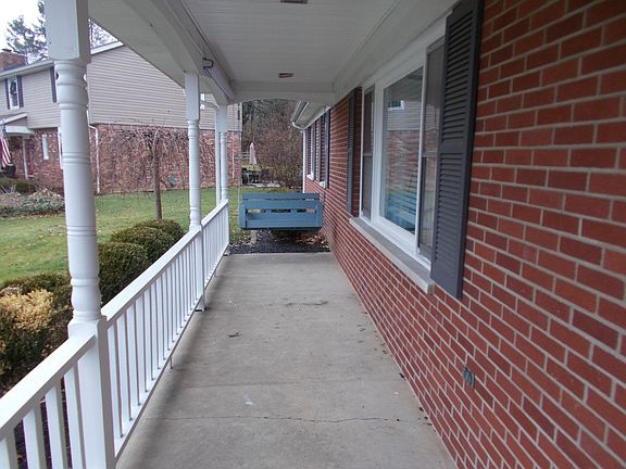 3rd image of 209 S 28th St