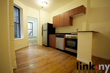 Rented by Link NY Realty
