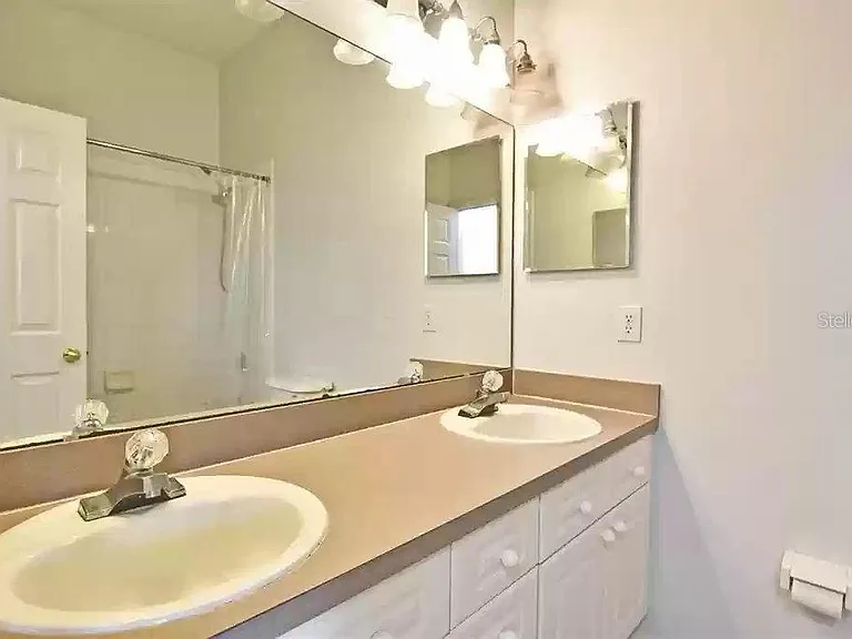 265 Goldenrain Dr #265 — Photo 8