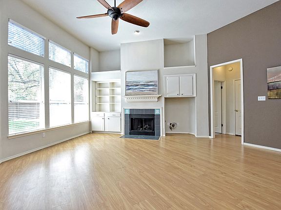 5th image of 2311 Sharon Dr