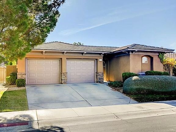 2nd image of 7 Hammock Dunes Ct