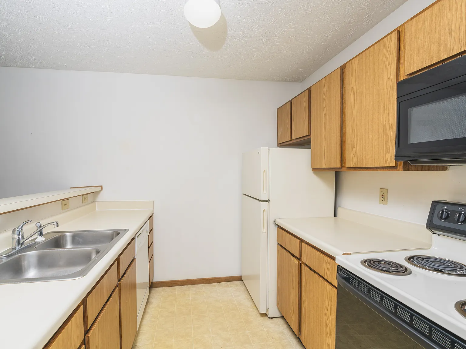 Northcrest — Photo 3