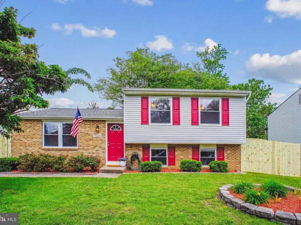 7923 Fitzroy St, Alexandria, VA 22309