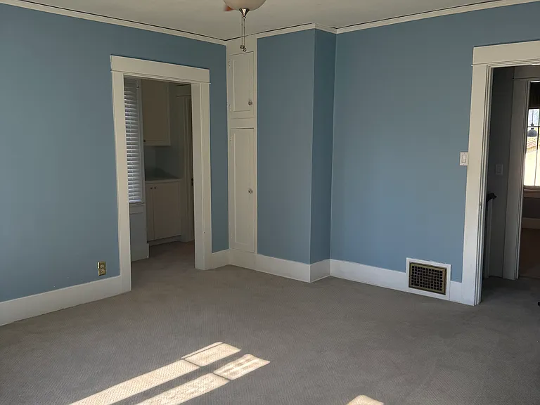 2983 Margaret Dr — Photo 15