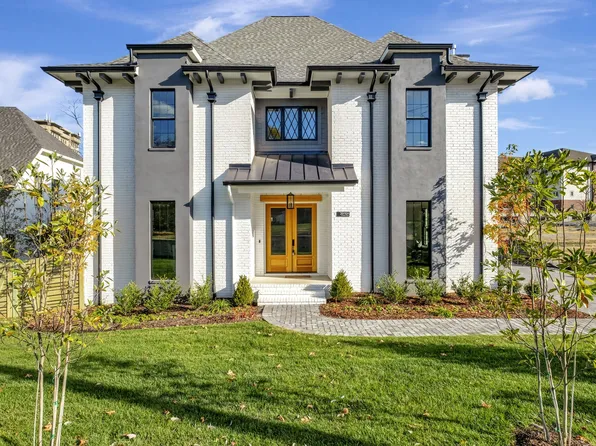 3916A Cross Creek Rd, Nashville, TN 37215