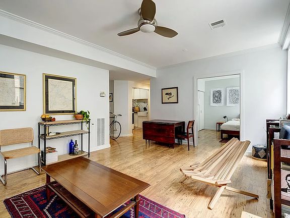 3rd image of 2611 Adams Mill Rd NW APT 206