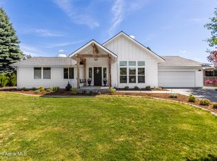 7432 N Davenport St, Dalton Gardens, ID 83815