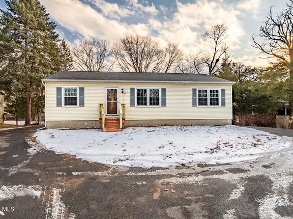 204 3rd Ave Extension, Rensselaer, NY 12144