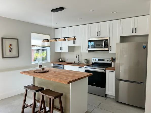 11869 Old Mill Rd, Truckee, CA 96161