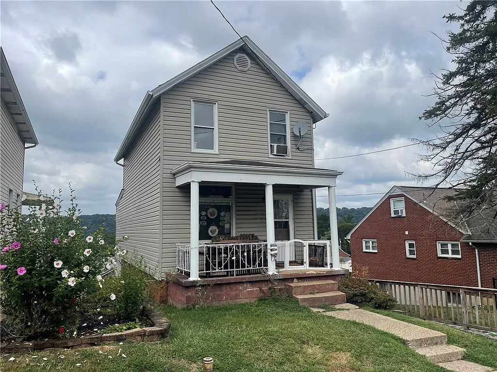415 Otis St photo 1