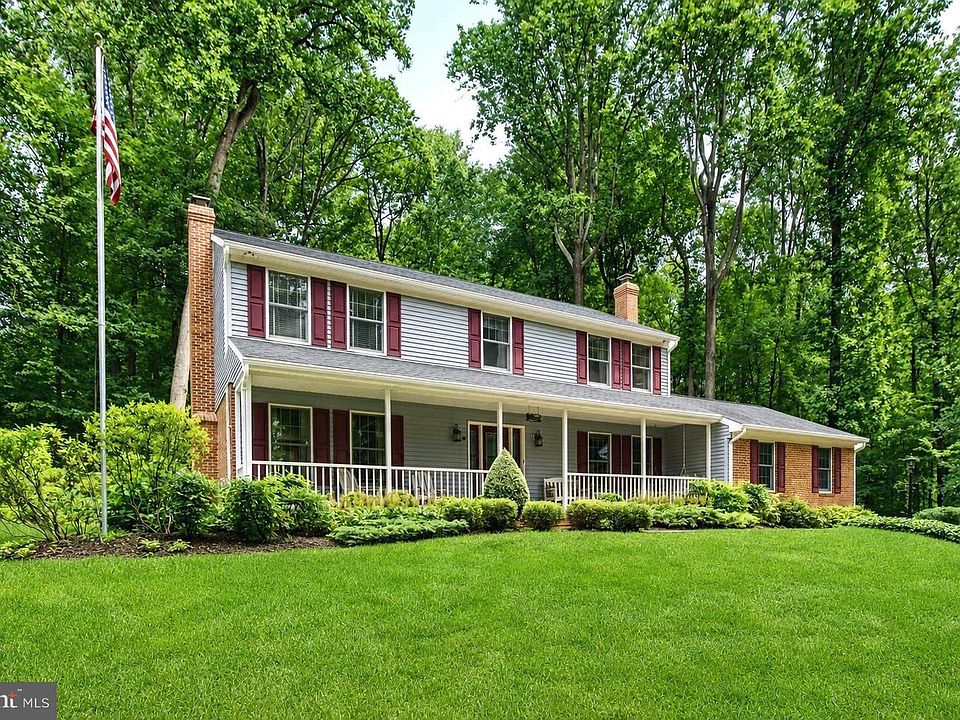 1st image of 2708 Raynham Ct