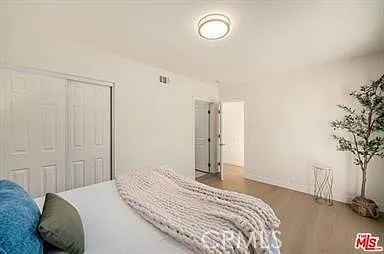 91 W Gainsborough Rd — Photo 20