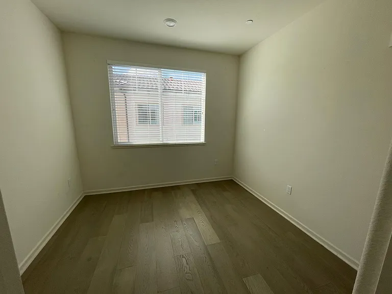 192 William Manly St #5 — Photo 13