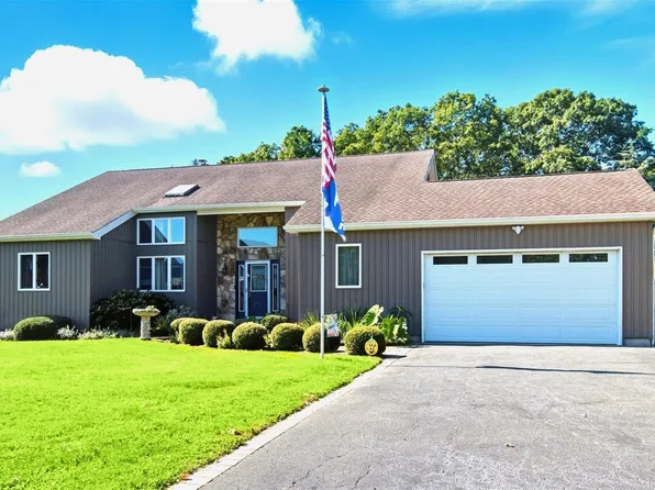 61 Eileen Circle, Jamesport, NY 11947