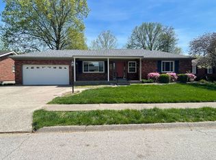 1428 McCartin Dr, New Albany, IN
