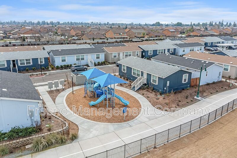 1st image of 5925 E Tulare Ave #135