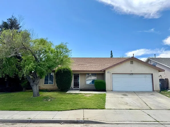 1244 Estabrook Ave, Clovis, CA 93612