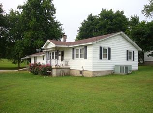 302 S Jackson St, Mountain View, MO 65548