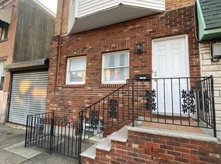 3286 Cedar St, Philadelphia, PA 19134