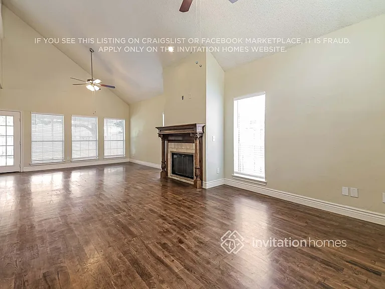 8200 Galley St — Photo 4