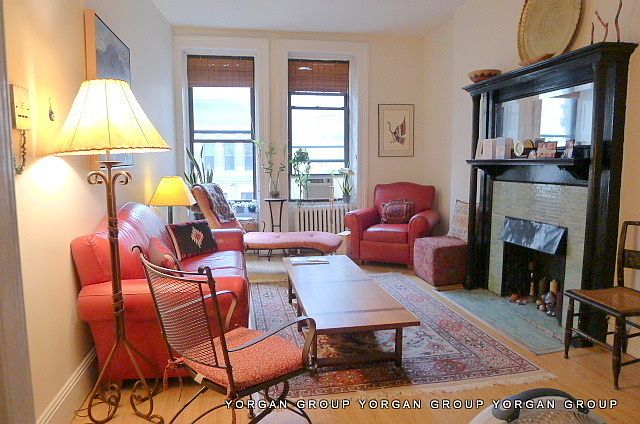 1st image of 349 W 87th St