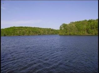 300 Firetower Ln, Crossville, TN 38571